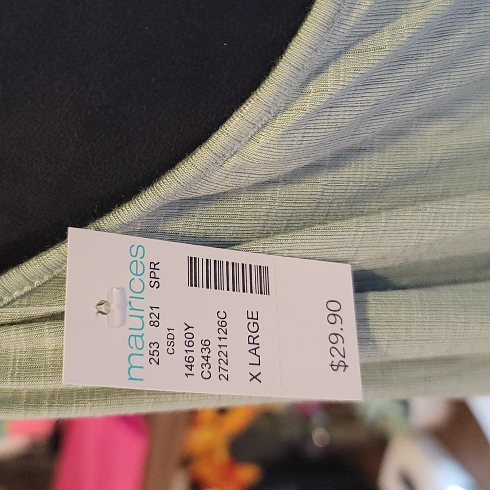 Maurice's Light Green Camisole.   Size XL. - Picture 4 of 5